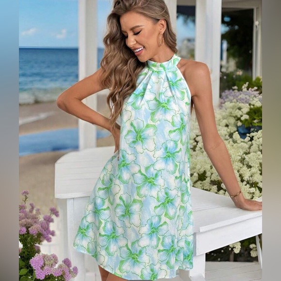 Fun Summer Dress - Picture 3 of 3